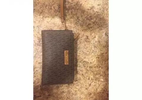 MK purse and wallet